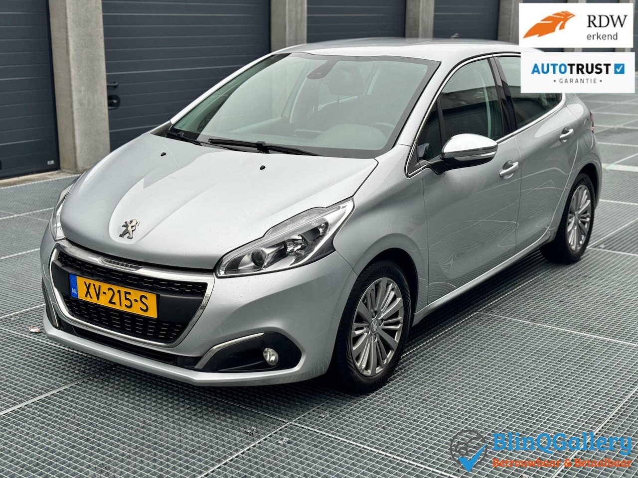 Peugeot 208 - 1.2 PureTech GT-LINE|Adapt Cruise|Dealerond|Navi - AutoWereld.nl