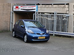 Toyota Aygo - 1.0-12V +