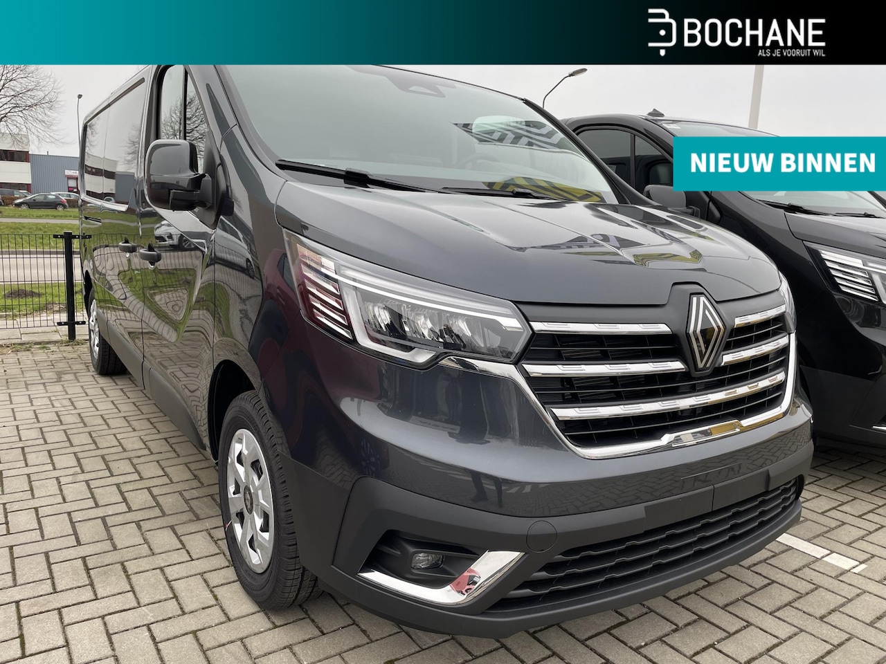 Renault Trafic - 2.0 Blue dC1 150 EDC T30 L2H1 Extra / Rijklaar € 33.122,- Excl. BTW - AutoWereld.nl