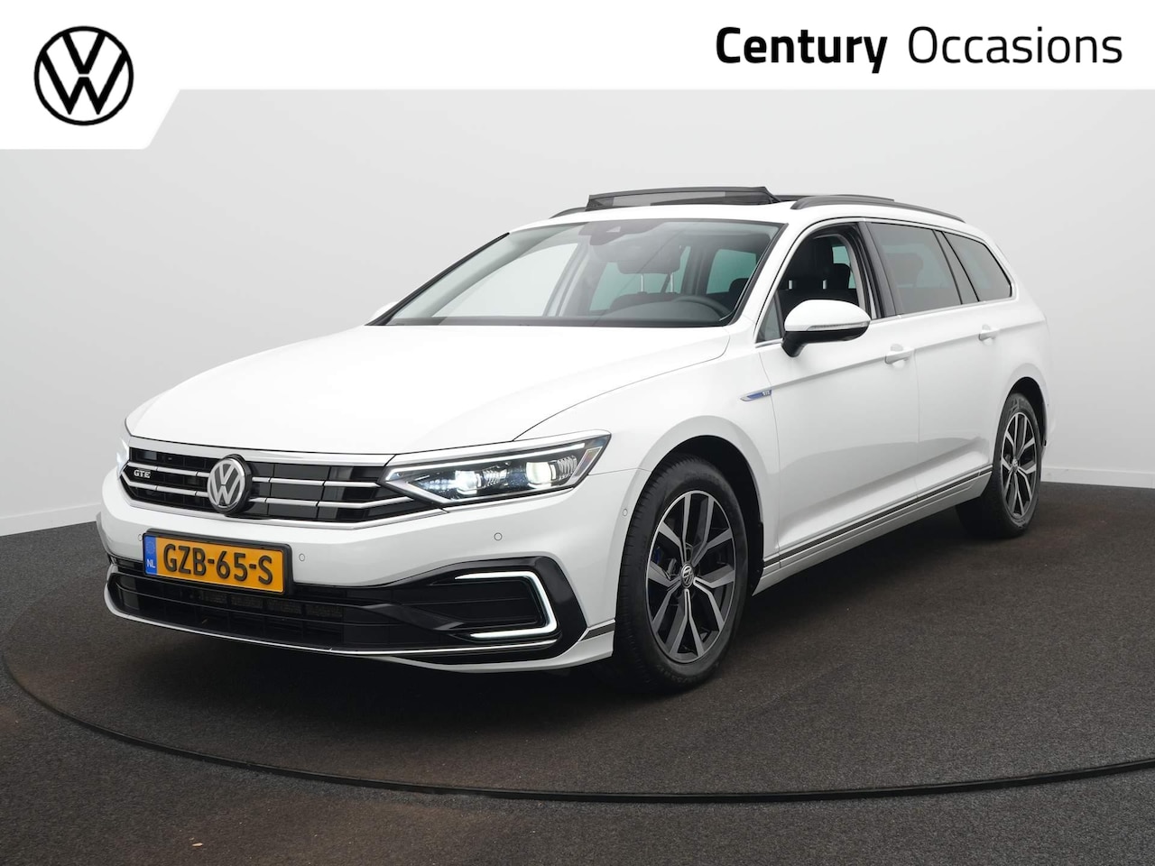 Volkswagen Passat Variant - 1.4 TSI PHEV GTE Business / Panodak / 360 Camera / Elek. Trekhaak / Adap. Cruise - AutoWereld.nl