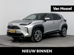 Toyota Yaris Cross - 1.5 Hybrid 115 Pk Adventure Automaat | Navigatie | Climate Control | Apple Carplay/Android