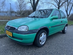 Opel Corsa - 1.4i Strada