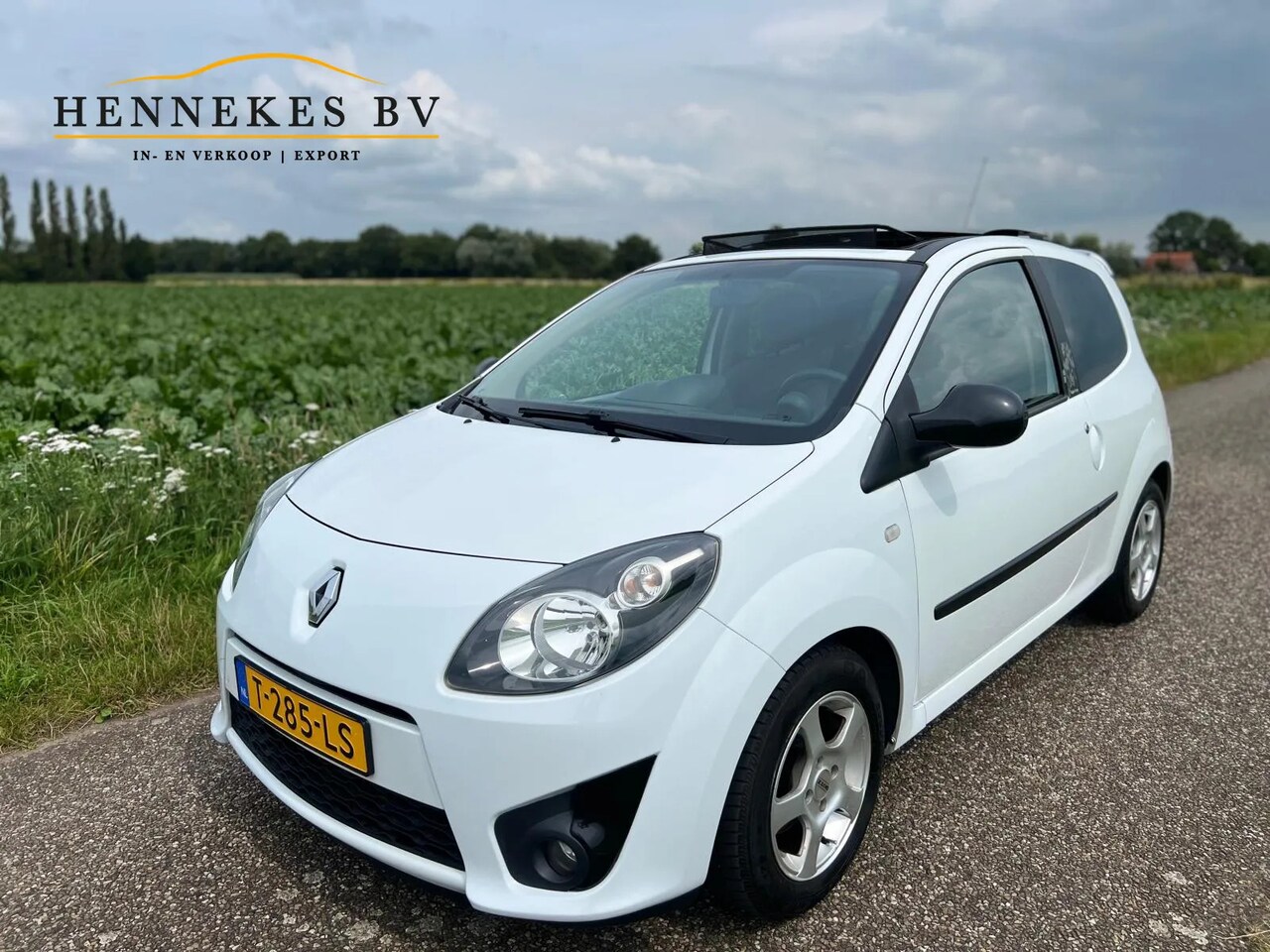 Renault Twingo - 1.2-16V Night & Day Airco / Pano Uniek !!!!! - AutoWereld.nl