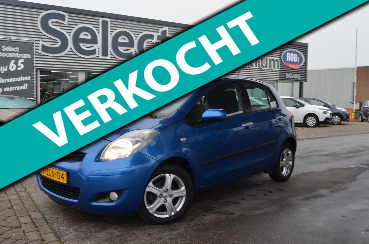 Toyota Yaris - 1.3 VVTi AspirationAUTOMAAT|AIRCO|PARKEERSENSOREN|73.000KM!! - AutoWereld.nl