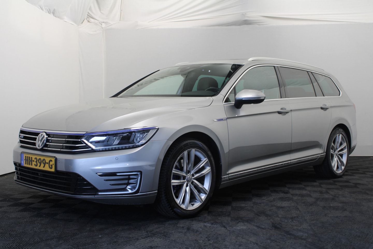 Volkswagen Passat Variant - 1.4 TSI GTE Highline |Leder|Digitale cockpit|Massage| - AutoWereld.nl