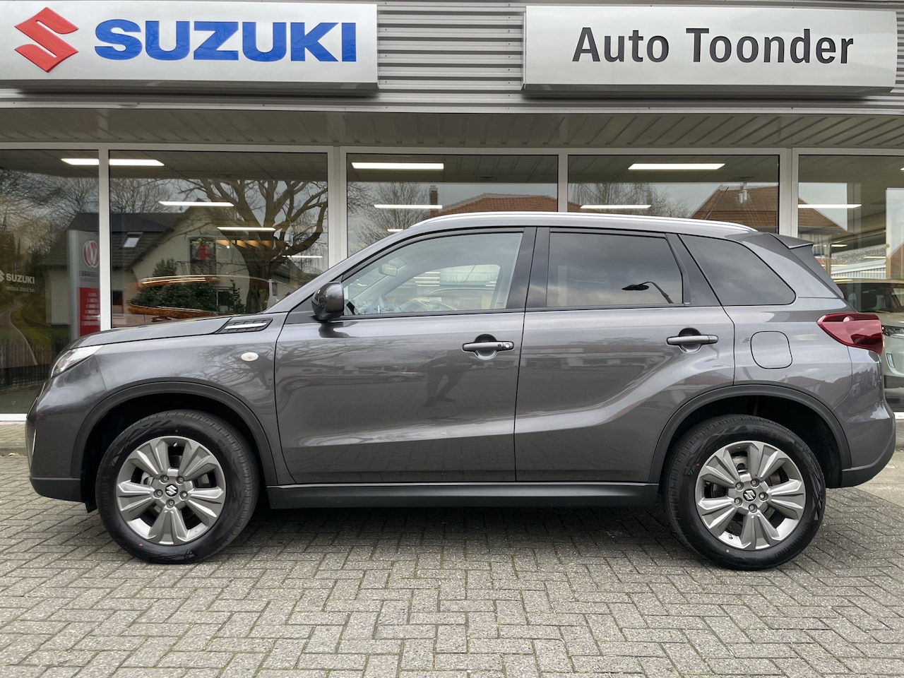 Suzuki Vitara - 1.4 Boosterjet Select Smart Hybrid 1.4 Boosterjet Select Smart Hybrid - AutoWereld.nl