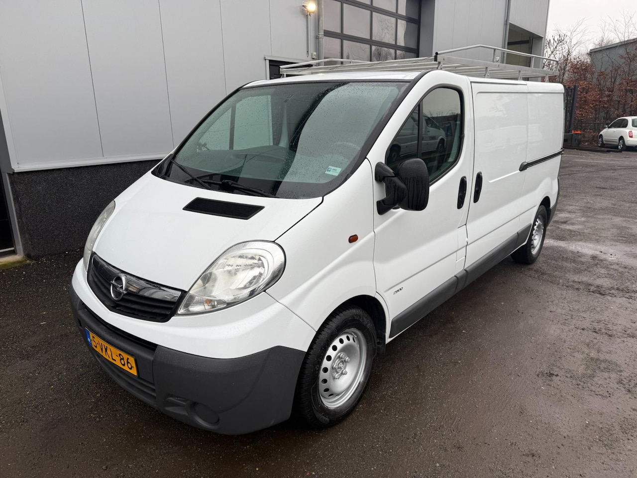 Opel Vivaro - 2.5 CDTI L2H1 Startmotor defect Geen APK - AutoWereld.nl