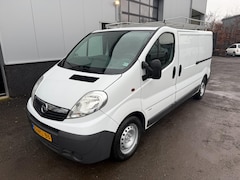 Opel Vivaro - 2.5 CDTI L2H1 Startmotor defect Geen APK