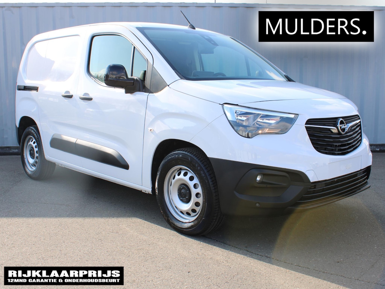 Opel Combo Electric - 136 L1 50kWh Camera / Clima/  Stuur+stoelverwarming - AutoWereld.nl