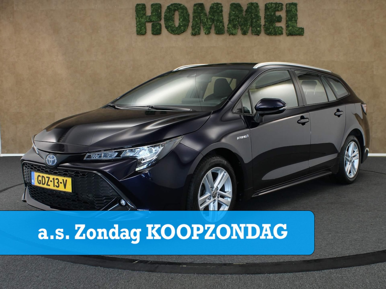 Toyota Corolla Touring Sports - 1.8 Hybrid Business - AUTOMATISCHE AIRCO - APPLE CARPLAY / ANDROID AUTO - ACHTERRUITRIJCAM - AutoWereld.nl