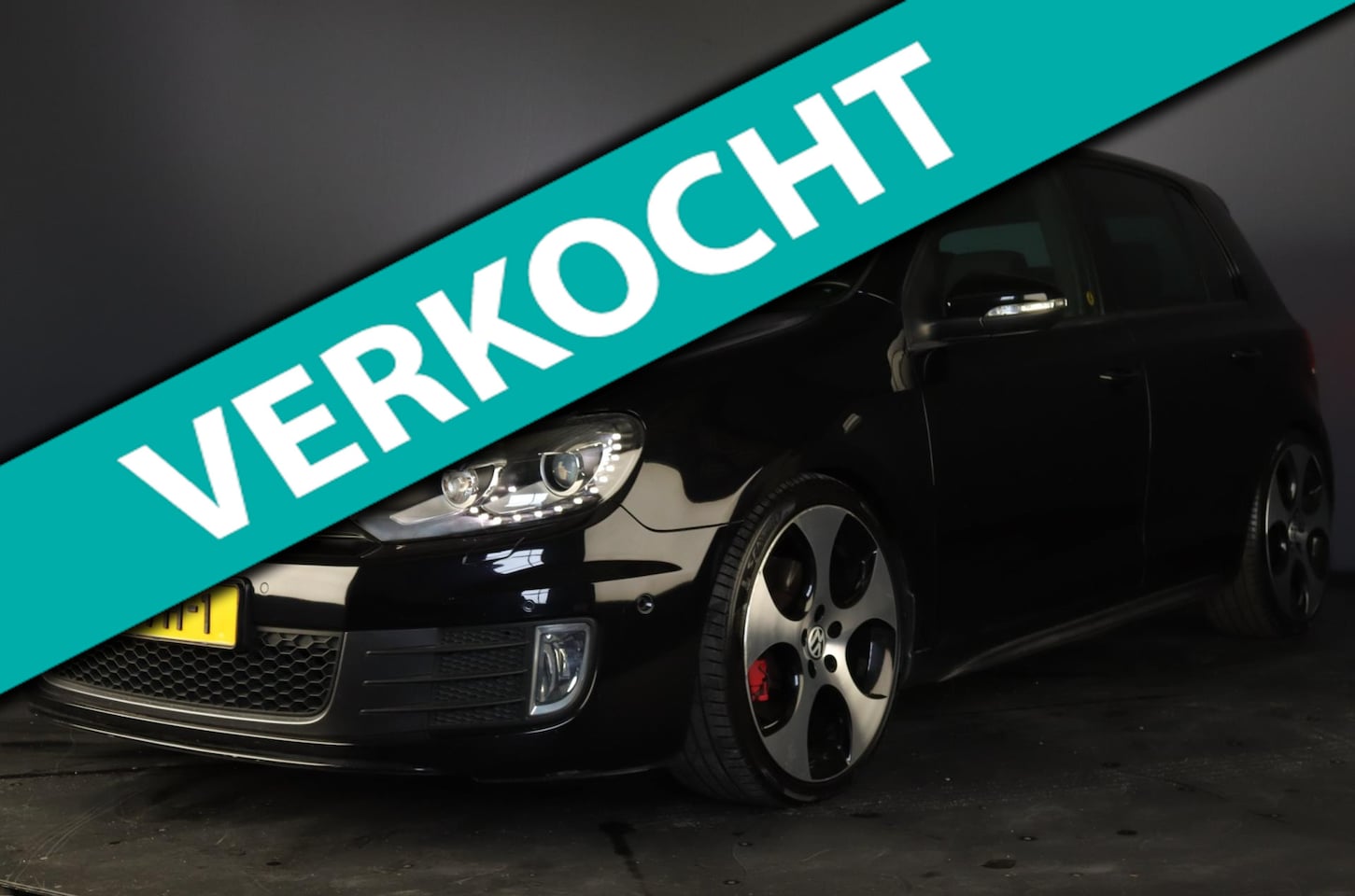 Volkswagen Golf - 2.0 GTI Dak / Camera / Dynaudio - AutoWereld.nl