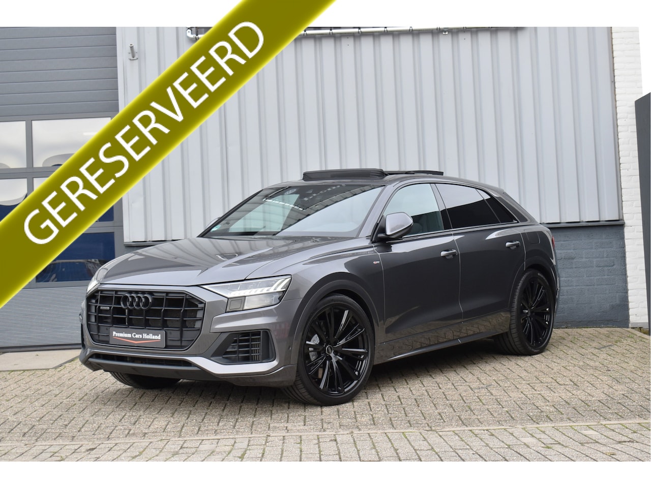 Audi Q8 - 55 TFSI e Quattro 381 Pk S-Line Black Ed RS-Stoel Pano Matrix Keyless Luchtvering Navi 23 - AutoWereld.nl