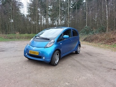 Mitsubishi i-MiEV - 4-peroons Automaat