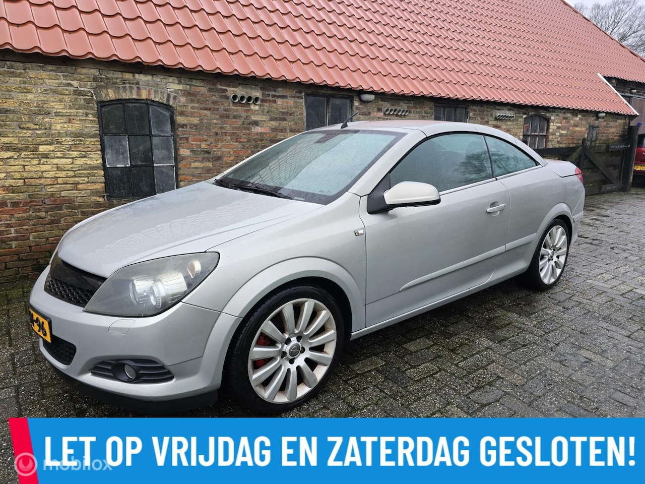 Opel Astra TwinTop - 2.0 T Cosmo 2.0 T Cosmo - AutoWereld.nl