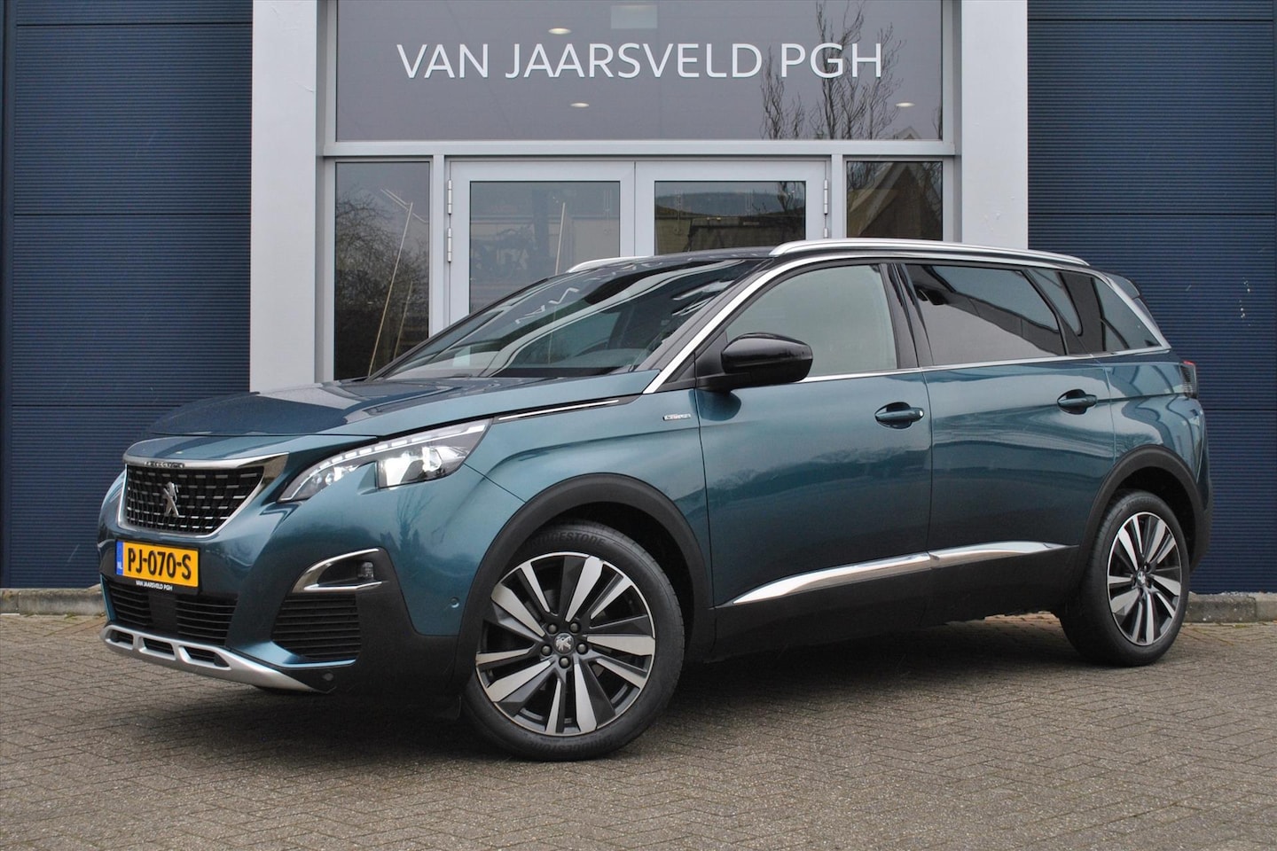 Peugeot 5008 - GT-line 1.2 PureTech 130pk - AutoWereld.nl