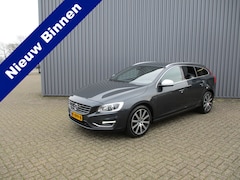 Volvo V60 - 2.0 D4 190 PK Nordic+ Automaat Navi