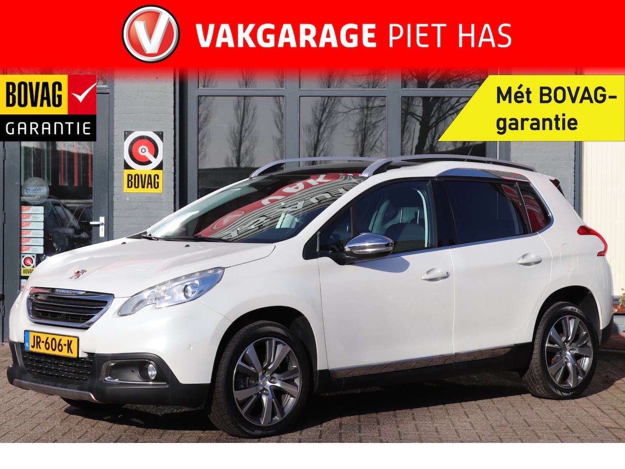 Peugeot 2008 - 1.2 PureTech Féline| 110-PK| Metallic lak| | Clima-Airco | Navigatie | Parkeersensoren | I - AutoWereld.nl