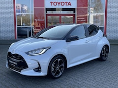 Toyota Yaris - HYBRID 130 LAUNCH EDITION NIEUW & DIRECT LEVERBAAR HEAD-UP BLIND-SPOT PARK-SENSOREN STOEL/