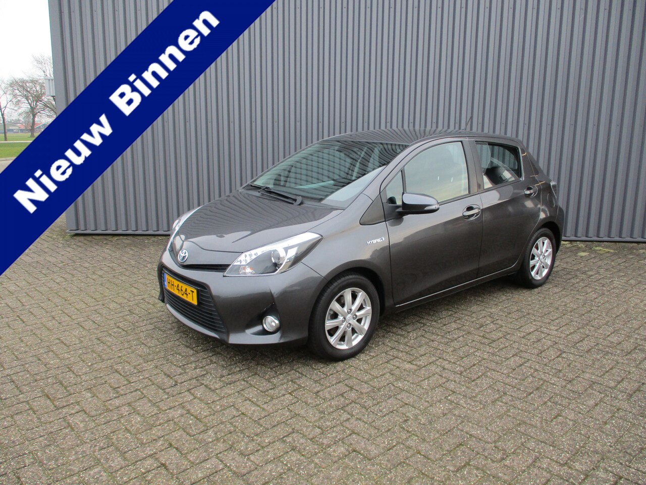 Toyota Yaris - 1.5 Full Hybrid Aspiration Navi Camera - AutoWereld.nl