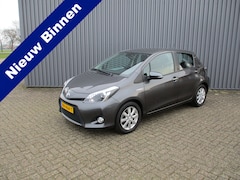 Toyota Yaris - 1.5 Full Hybrid Aspiration Navi Camera