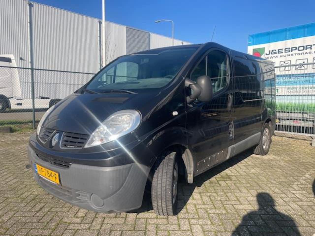 Renault Trafic - 2.0 dCi T29 L1H2 Motor draait, start niet! - AutoWereld.nl