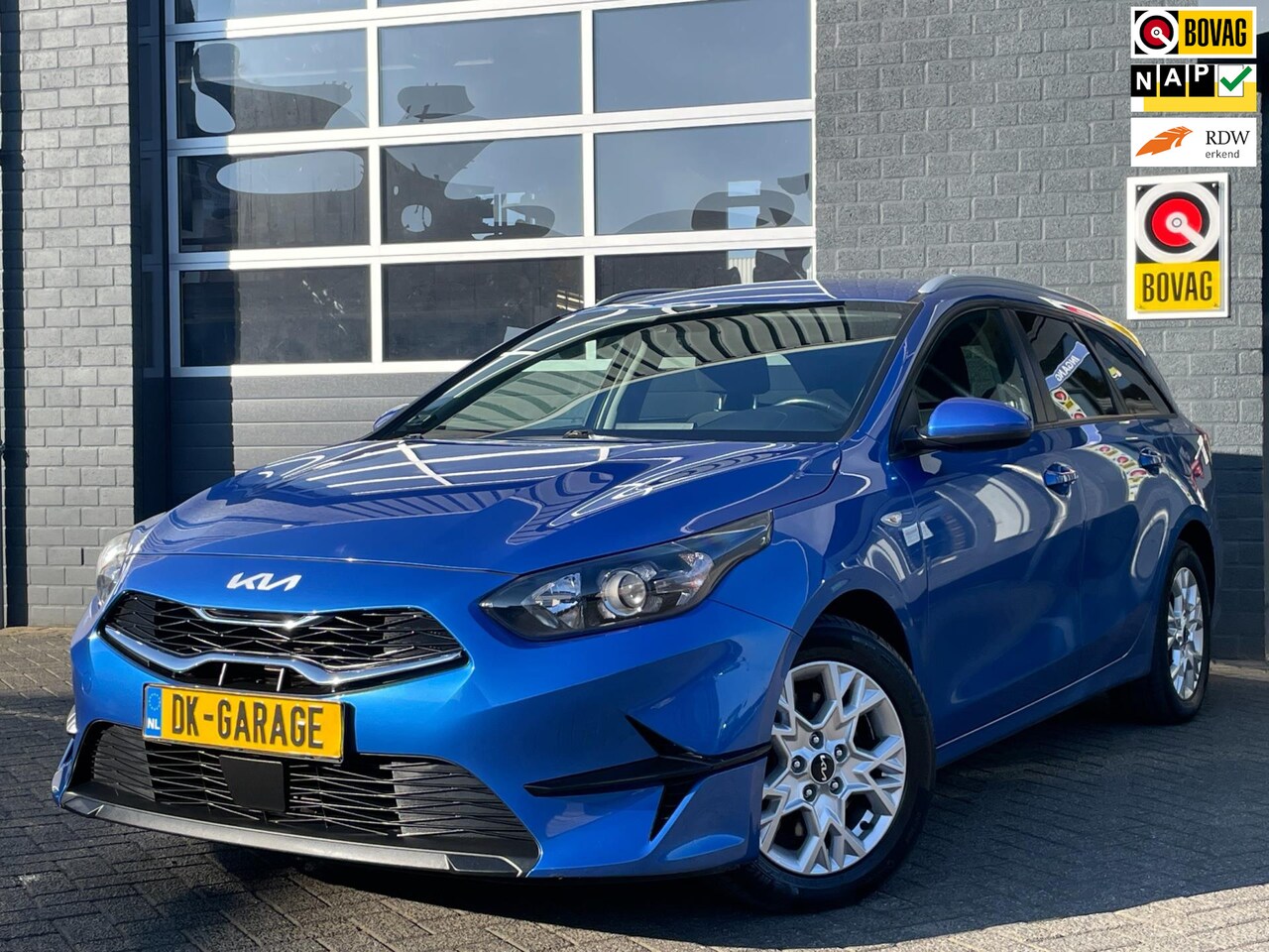 Kia Cee'd Sportswagon - Ceed 1.0 T-GDi DynamicLine|CARPLAY|STOEL-,STUURVERW|CAMERA|CRUISE|CLIMATE - AutoWereld.nl