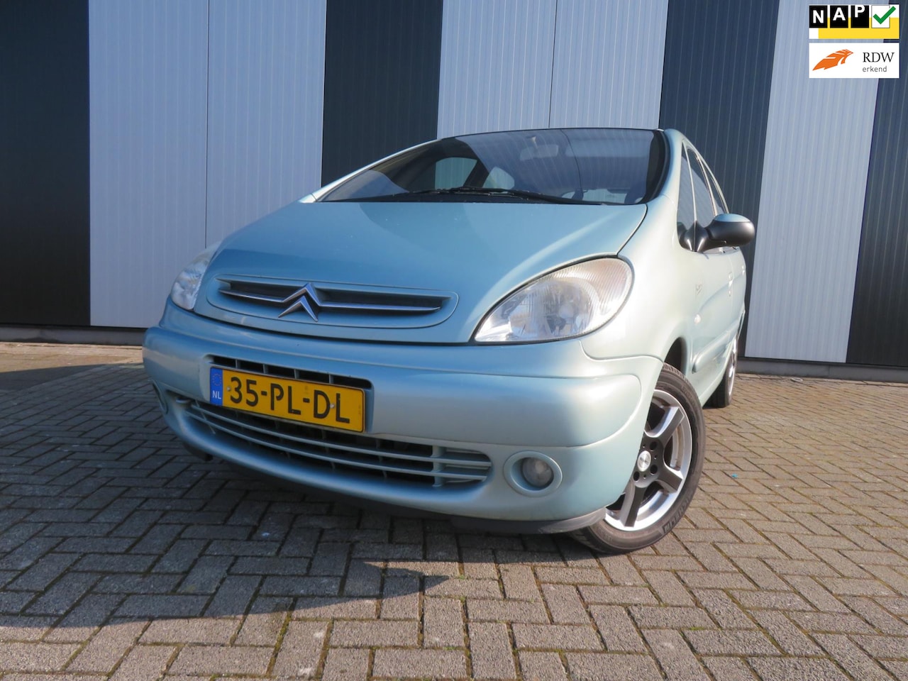 Citroën Xsara Picasso - 2.0i-16V Différence 2 2.0i-16V Différence 2 - AutoWereld.nl