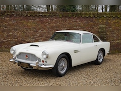 Aston Martin DB4 - Series 3 Fully restored by Works Service in the UK, Extensive restoration report with phot