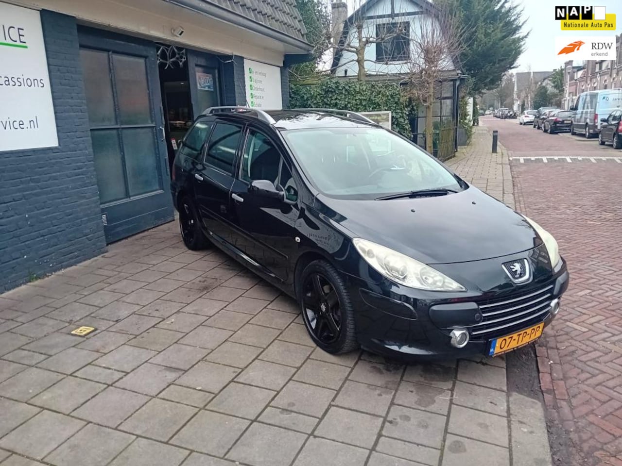 Peugeot 307 SW - 1.6-16V Pack 7 persoons uitvoering - AutoWereld.nl