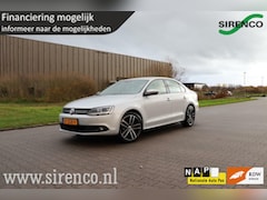 Volkswagen Jetta - 1.2 TSI Comfortline navigatie bluetooth trekhaak nette goed onderhouden