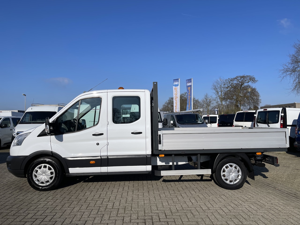 Ford Transit - 350 2.0 TDCI L3H1 DC 7 persoons pickup / vaste prijs rijklaar € 18.950 ex btw / lease vana - AutoWereld.nl