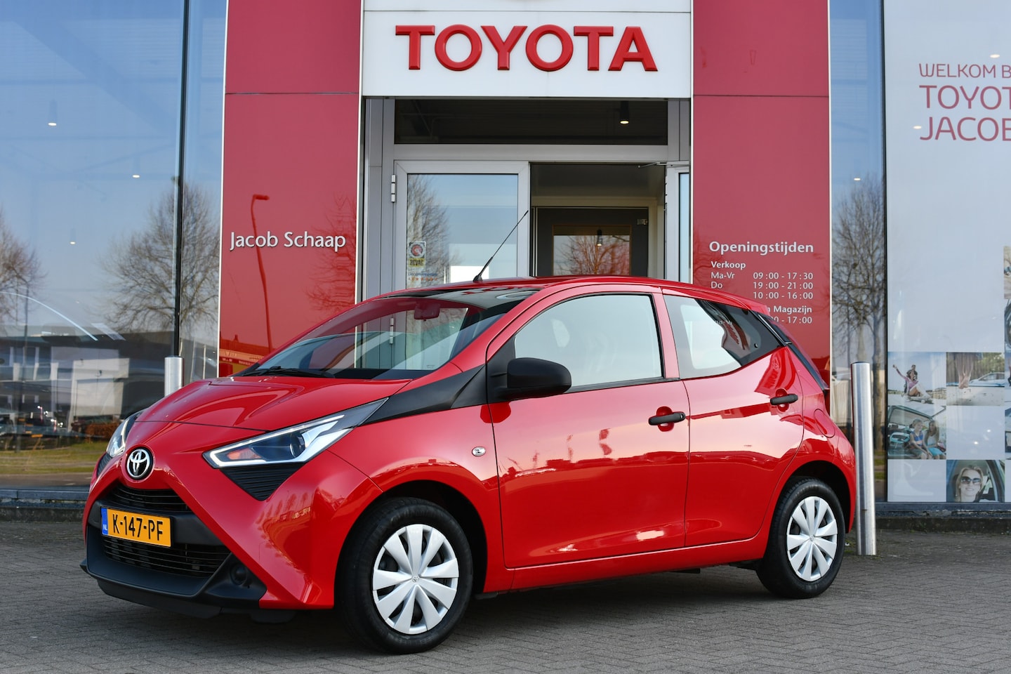 Toyota Aygo - 1.0 VVT-i x-fun 5-deurs 72pk | Airco | Dealer onderhouden | BTW-auto | - AutoWereld.nl