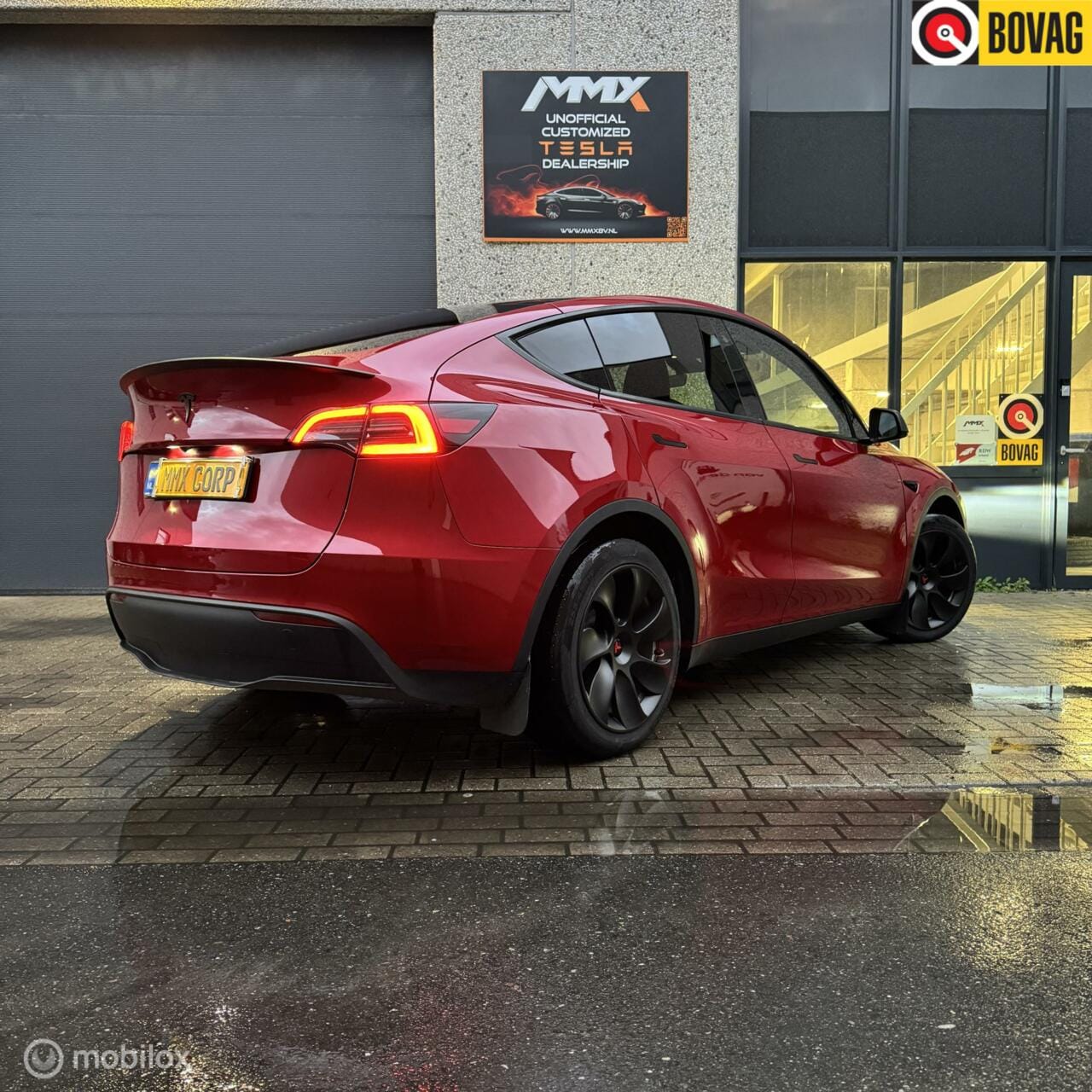 Tesla Model Y - RWD ROOD 60kWh MMX PACK TREKHAAK - AutoWereld.nl