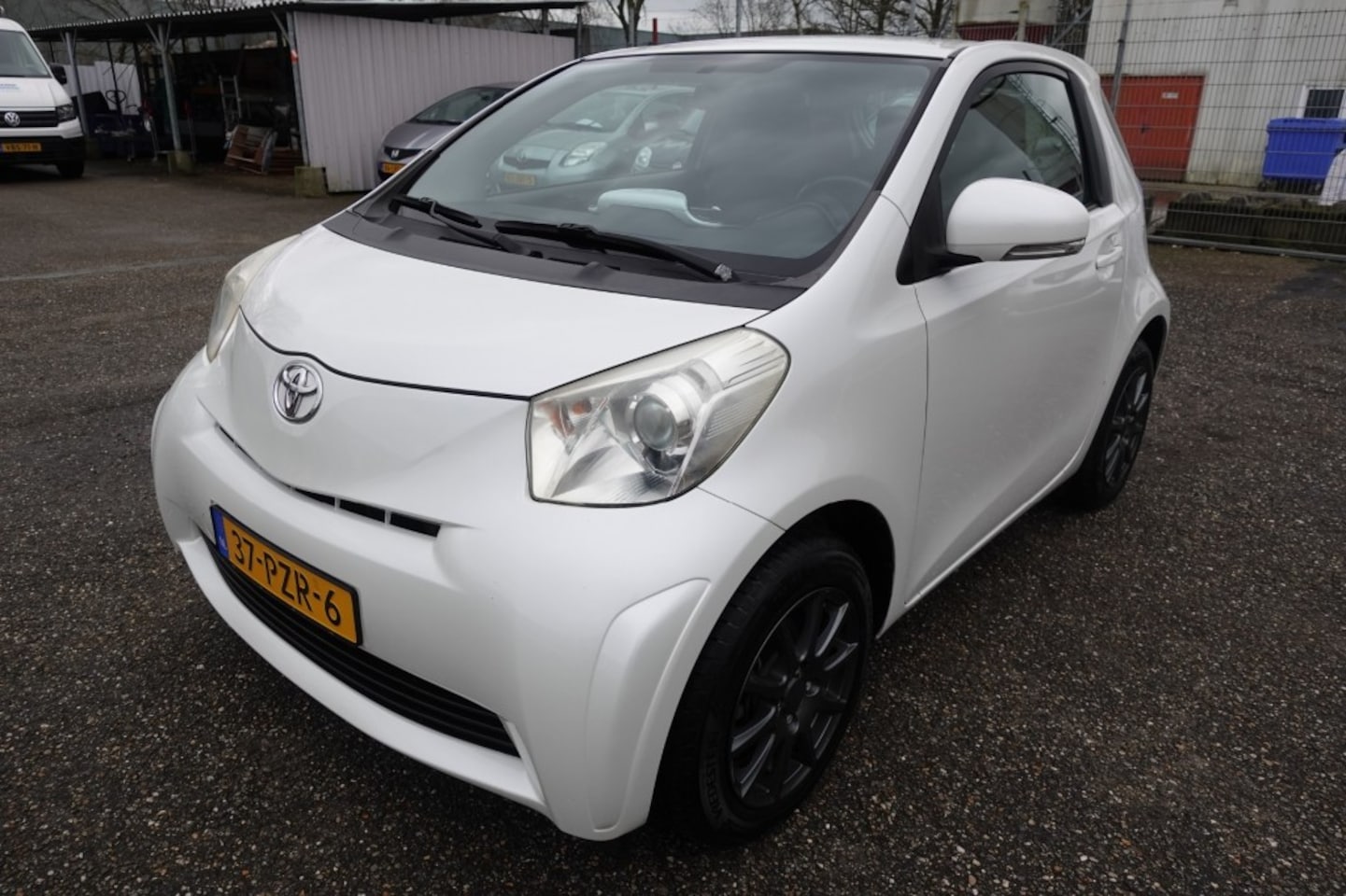 Toyota iQ - 1.0 VVT-I Automaat/ Airco/ LM/ Weinig km's - AutoWereld.nl