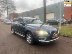 Volvo XC70 - 2.4 D5 Summum automaat NIUWE MOTOR 225000 KM