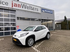 Toyota Aygo X - 1.0 VVT-i Airco / Camera / Carplay / Cruise / All-in prijs