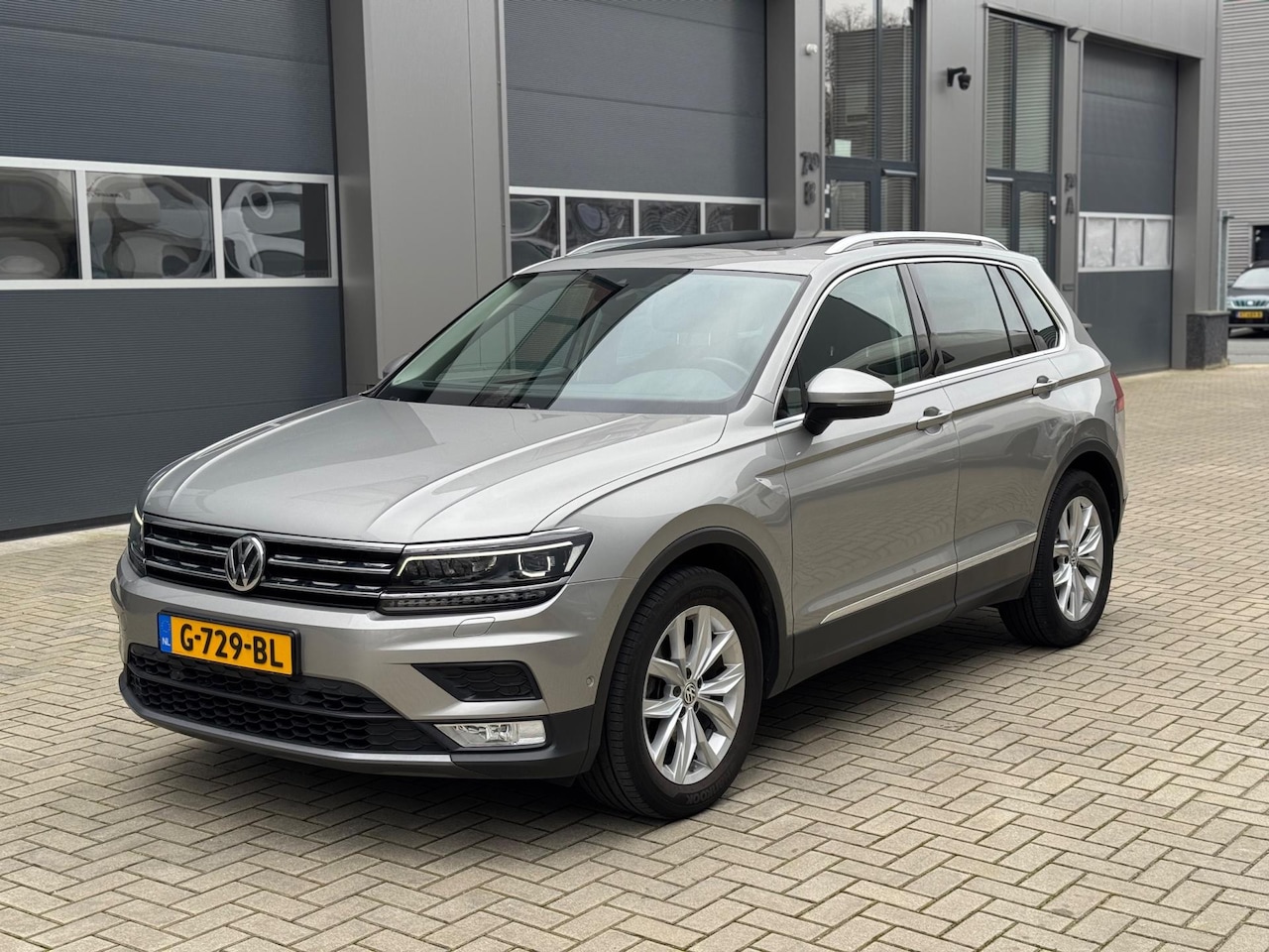 Volkswagen Tiguan - 1.4 TSI ACT Highline 1.4 TSI ACT Highline - AutoWereld.nl