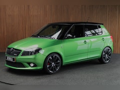 Skoda Fabia - 1.4 TSI RS Aut. Navi Stoelverwarming Climate PDC LM velgen