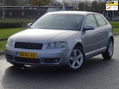 Audi A3 - 2.0 FSI Attraction AUTOMAAT NAP/LEER/AIRCO/APK