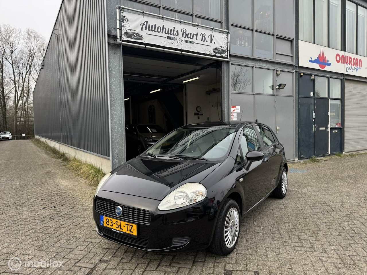 Fiat Grande Punto - 1.4 Active Airco! Nieuwe APK! NAP Logisch! - AutoWereld.nl