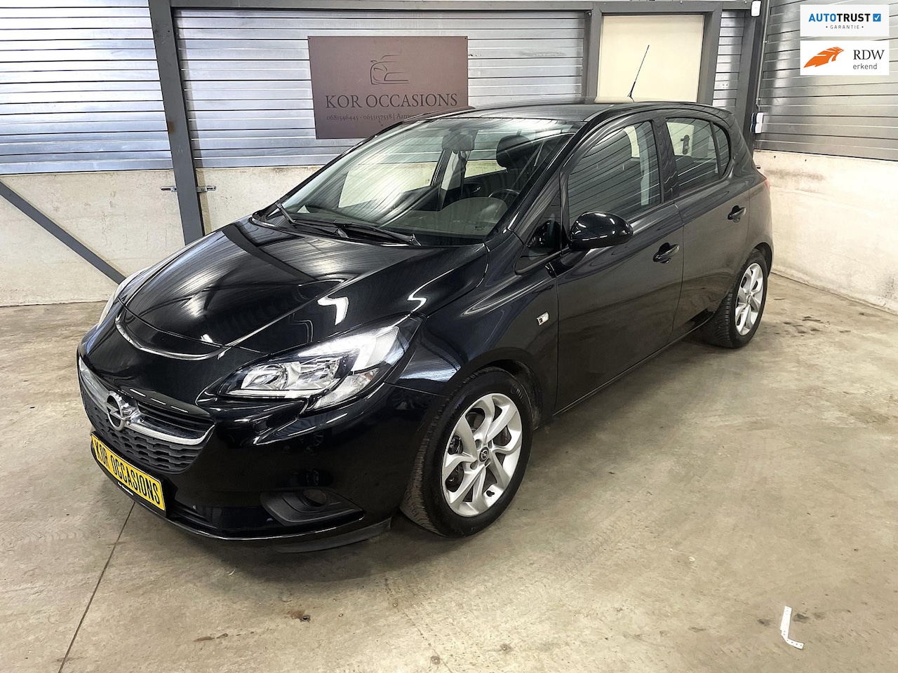 Opel Corsa - 1.4 Color Edition 2e eigenaar navischerm APK - AutoWereld.nl