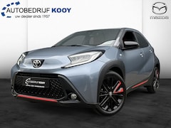 Toyota Aygo X - 1.0 VVT-i Premium / UNDERCOVER JUN TAKAHASHI