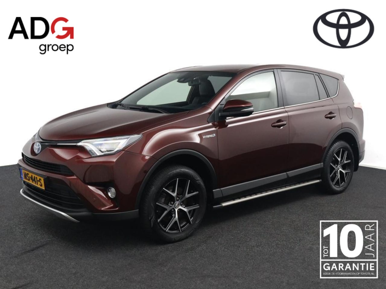 Toyota RAV4 - 2.5 Hybrid AWD Style Trekhaak | 1650 KG Trekvermogen | Treeplanken | Navigatiesysteem | - AutoWereld.nl