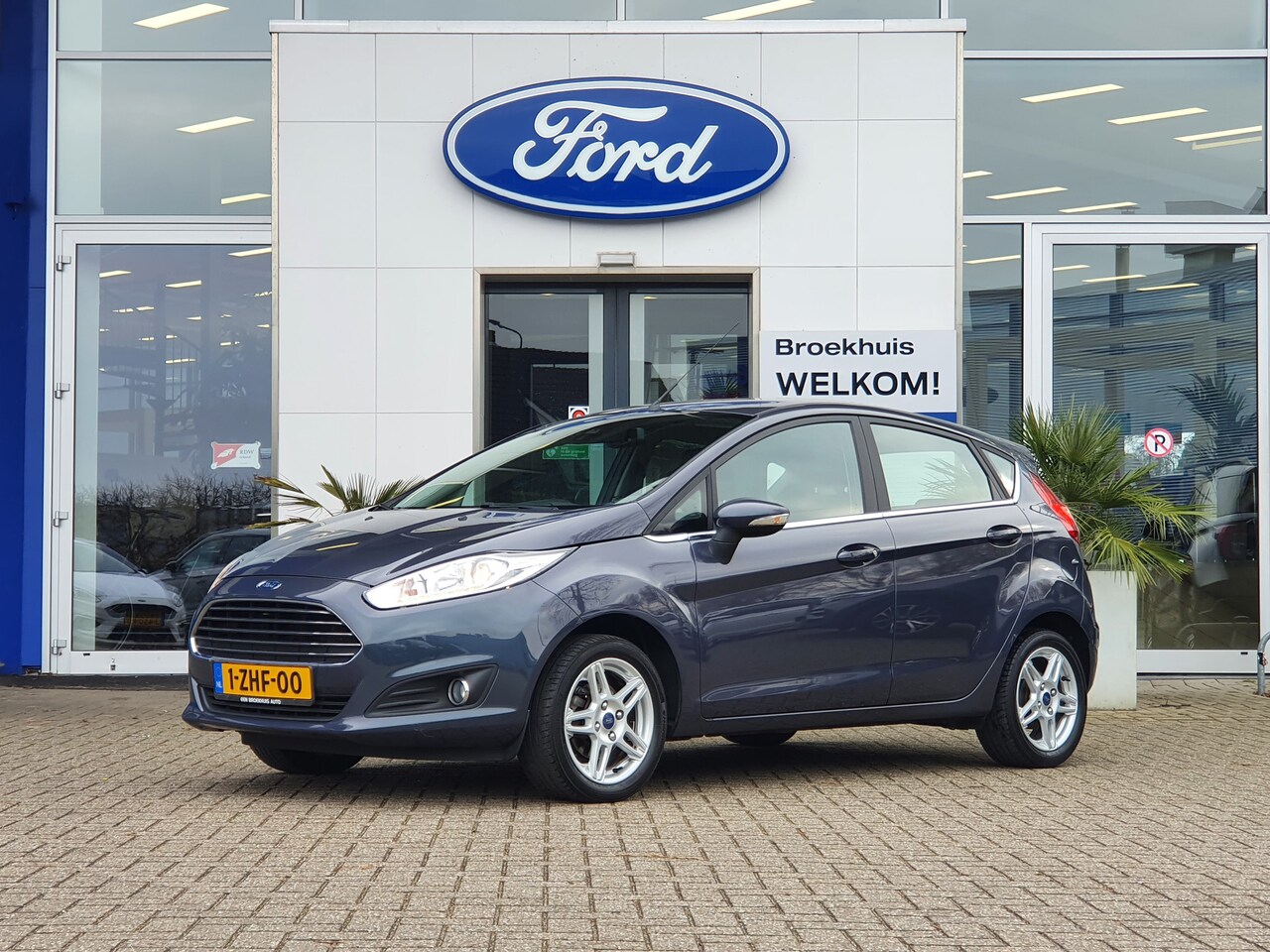 Ford Fiesta - 1.0 Titanium | airco | cruise control | lichtmetalen velgen 15" - AutoWereld.nl