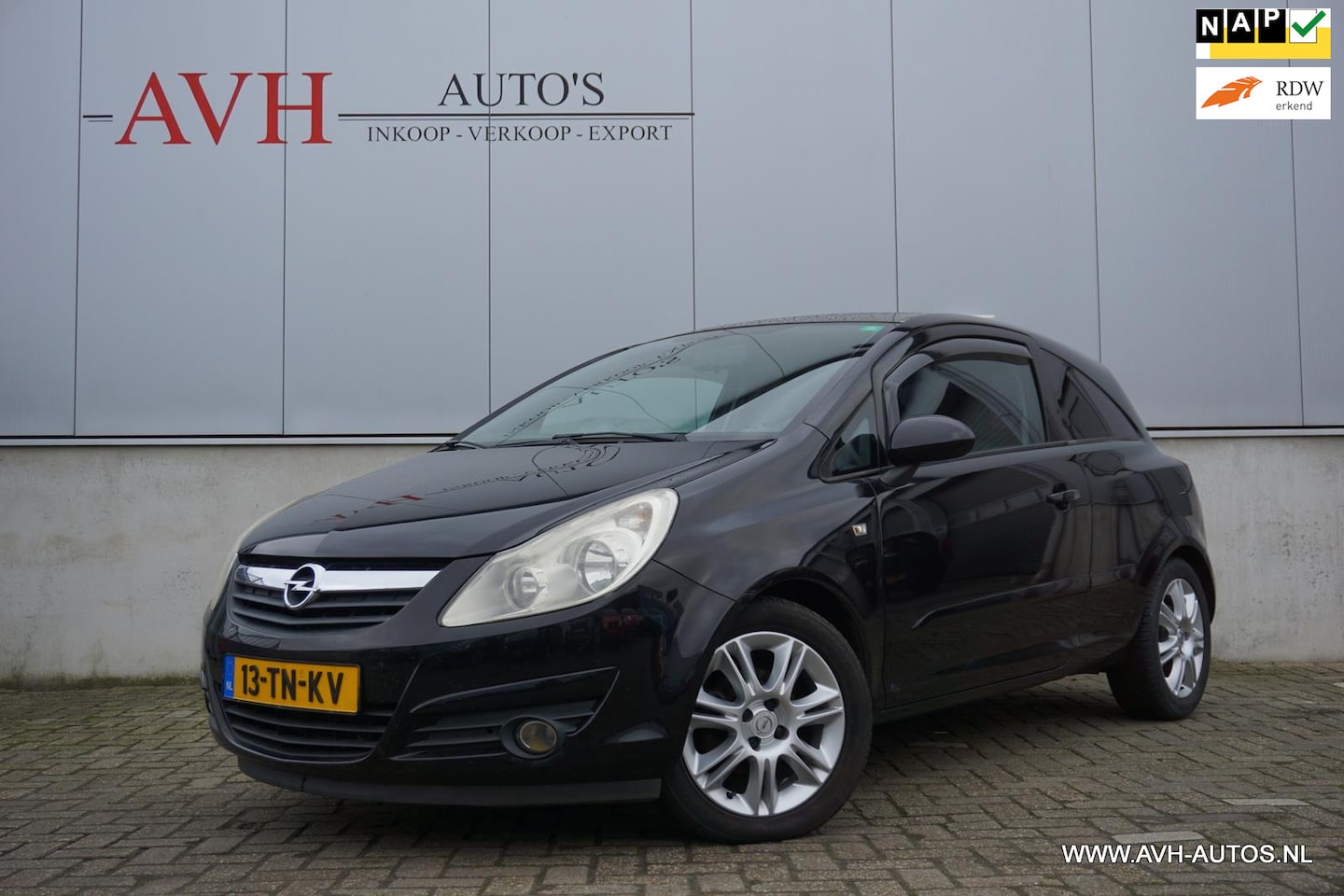 Opel Corsa - 1.4-16V Enjoy 1.4-16V Enjoy - AutoWereld.nl