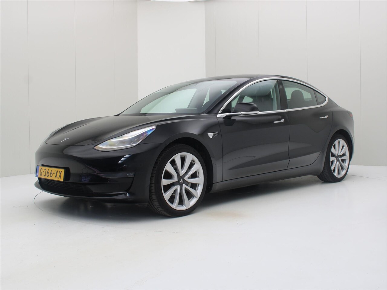 Tesla Model 3 - Long-Range AWD 351pk 75 kWh [ TREKHAAK+AUTOPILOT+19" LMV+620KM WLTP! ] - AutoWereld.nl