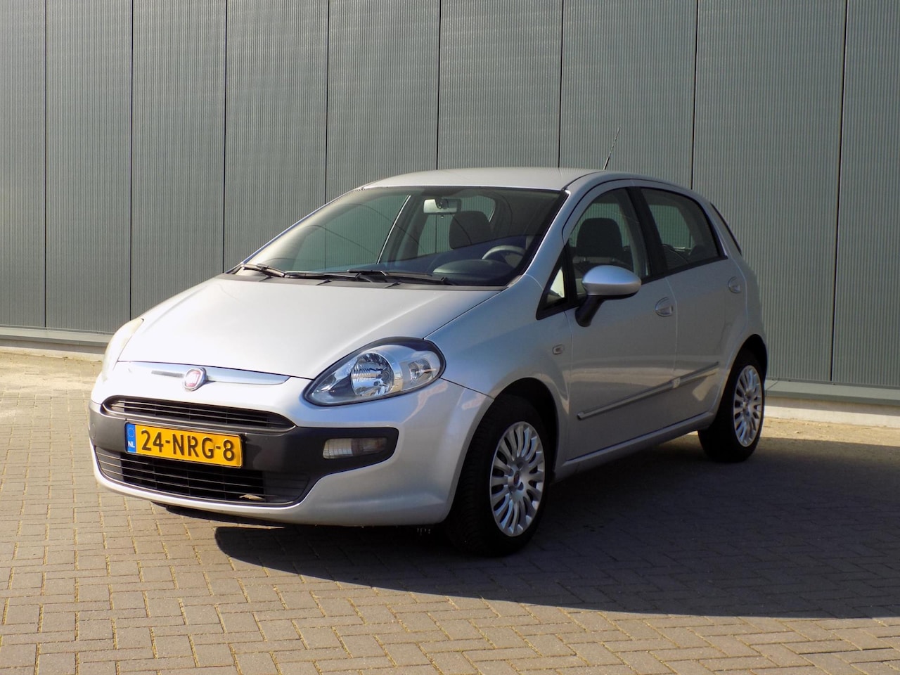 Fiat Punto Evo - 1.4 Dynamic Automaat - AutoWereld.nl