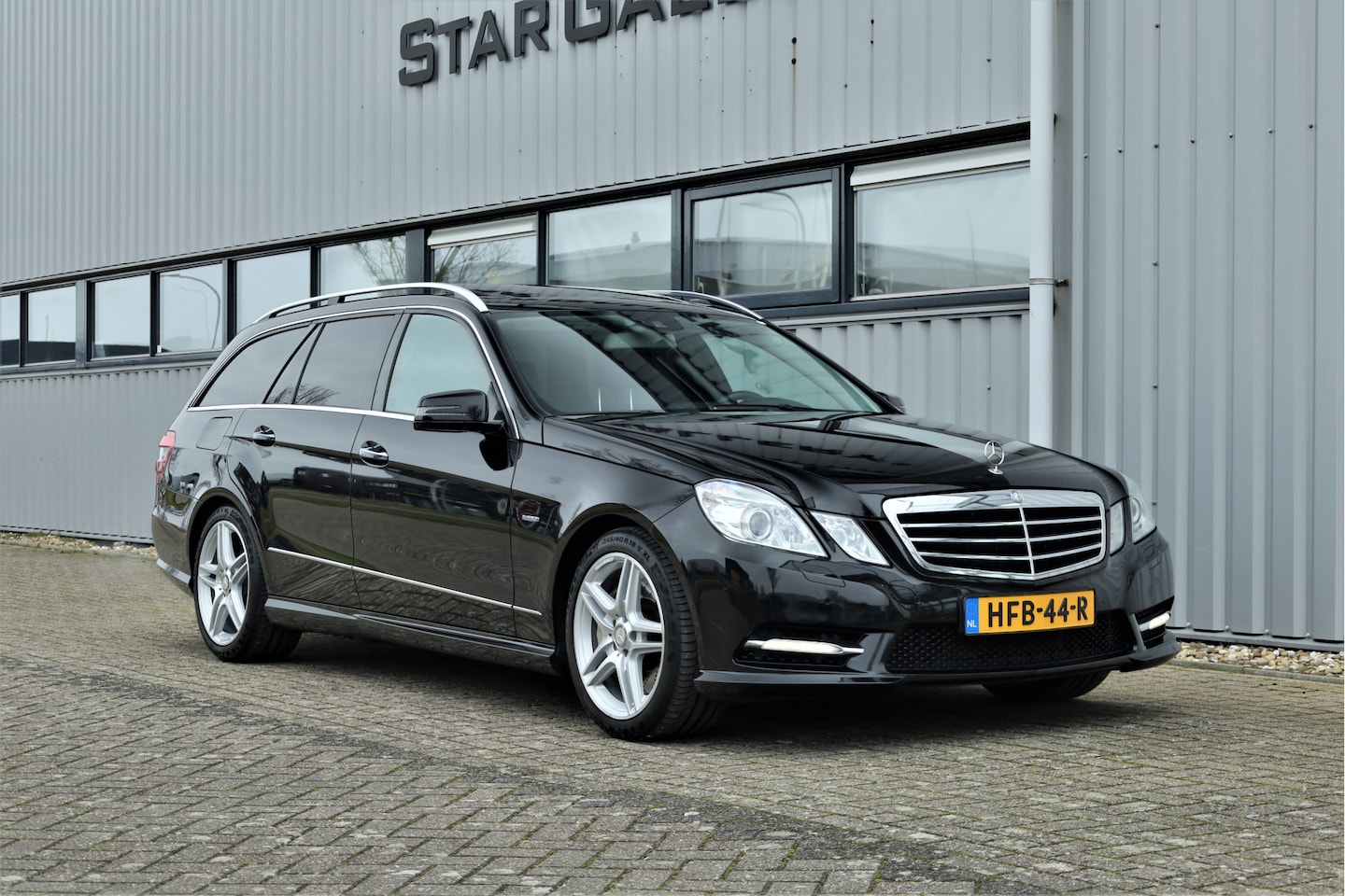 Mercedes-Benz E-klasse Estate - E 500 Edition Sport AMG 4-Matic 95999km - AutoWereld.nl