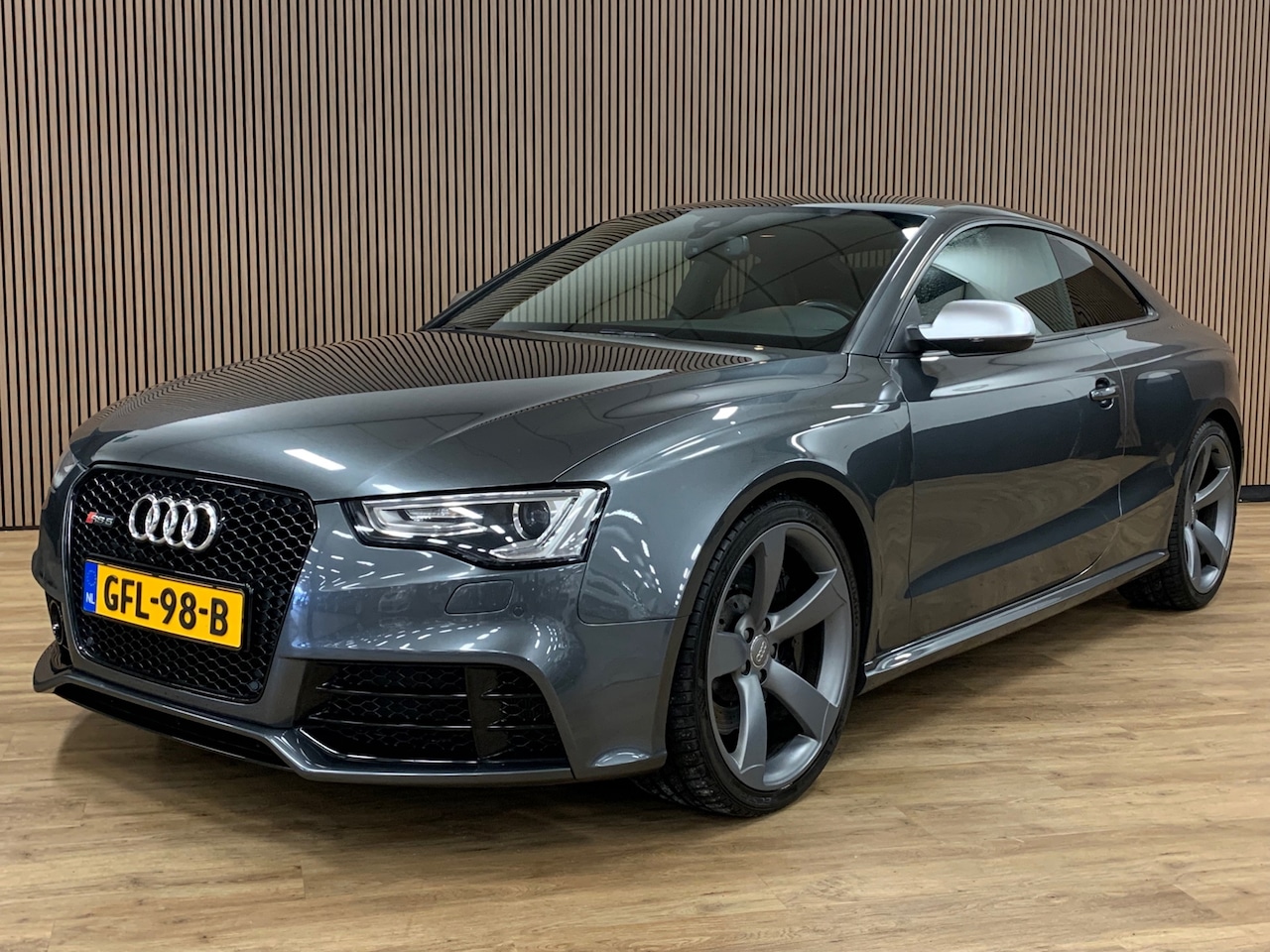 Audi A5 Coupé - 4.2 FSI RS 5 quattro|134000KM|LED|Nieuwstaat| - AutoWereld.nl