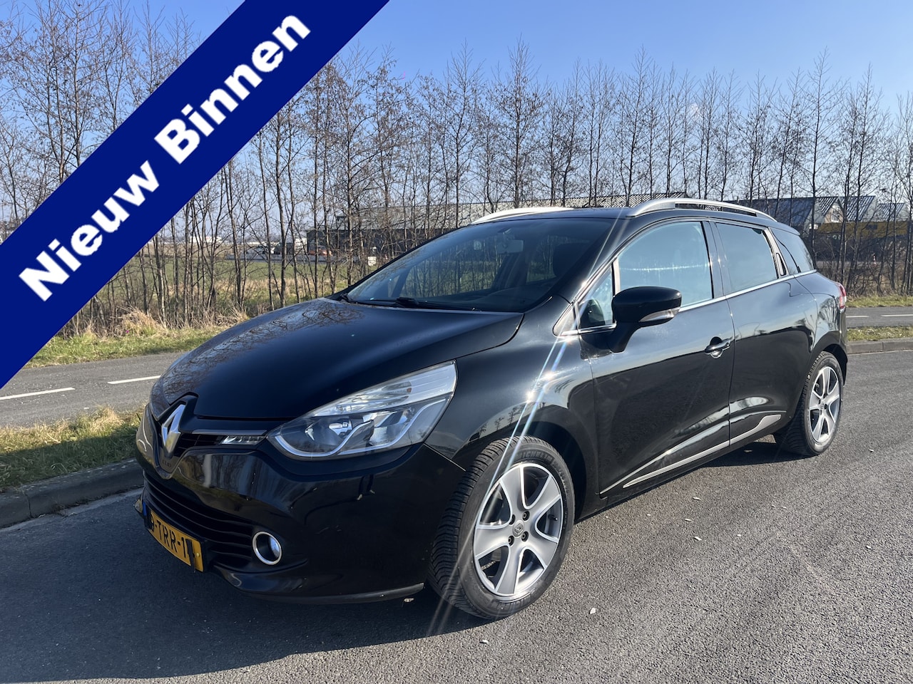 Renault Clio Estate - 0.9 TCe Night&Day PDC TREKHAAK LMV NWE APK - AutoWereld.nl